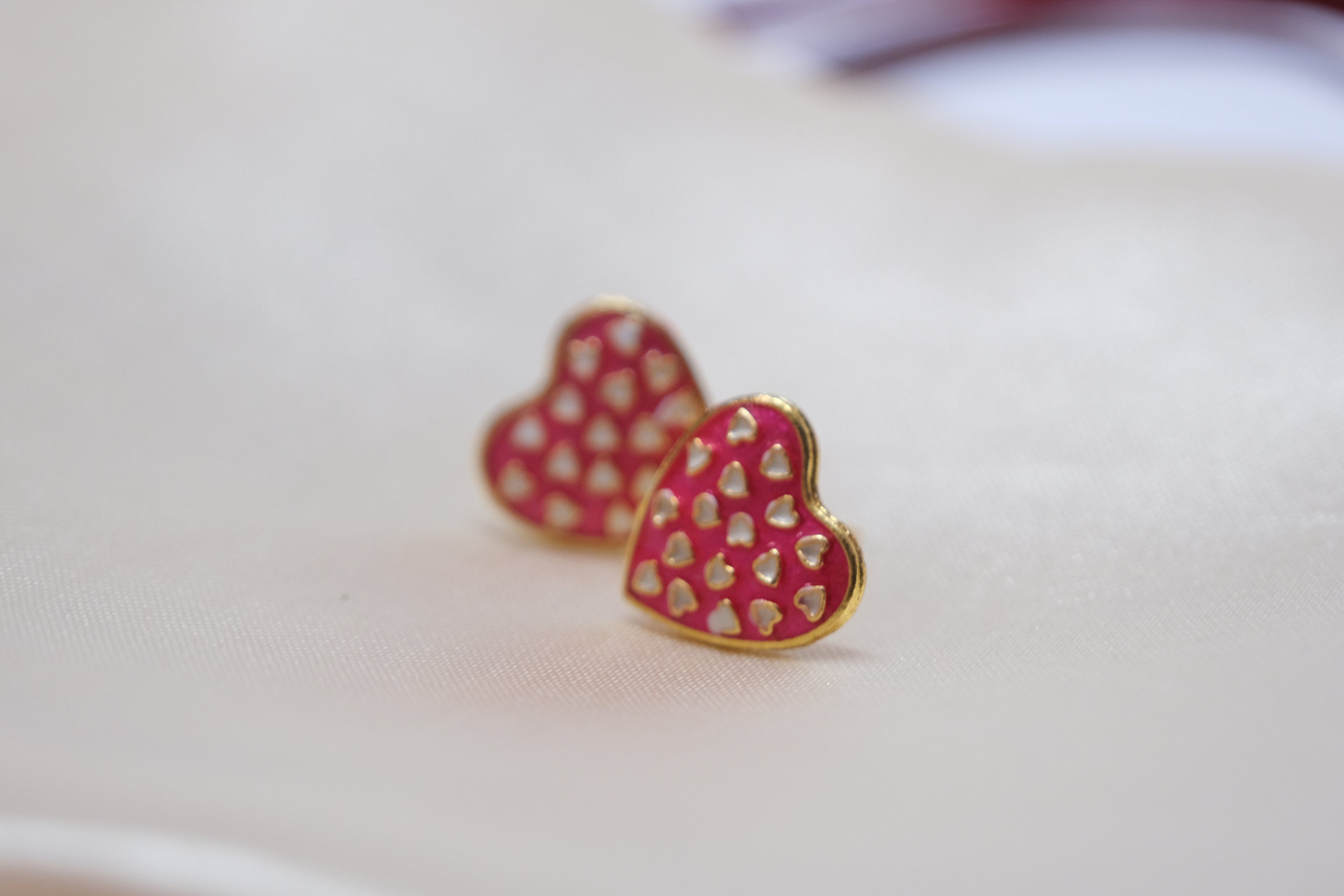 POLKA dot heart