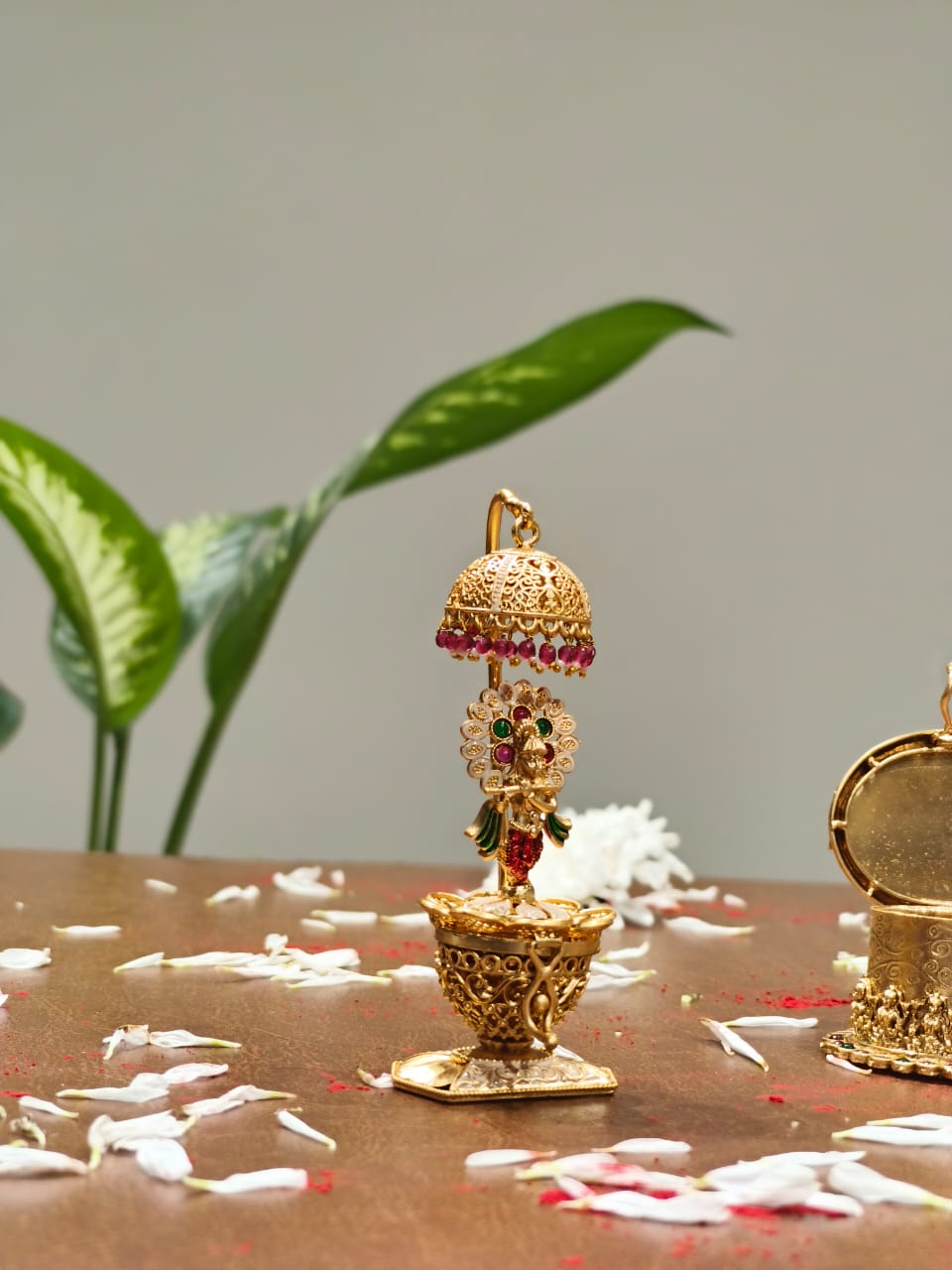 Krishna Jhoomar Sindoor Box