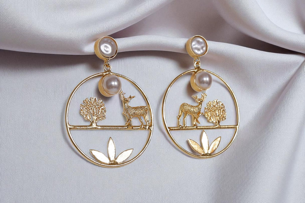 🦌 Manikundala – Pearl of the Wild Drop Earrings✨
