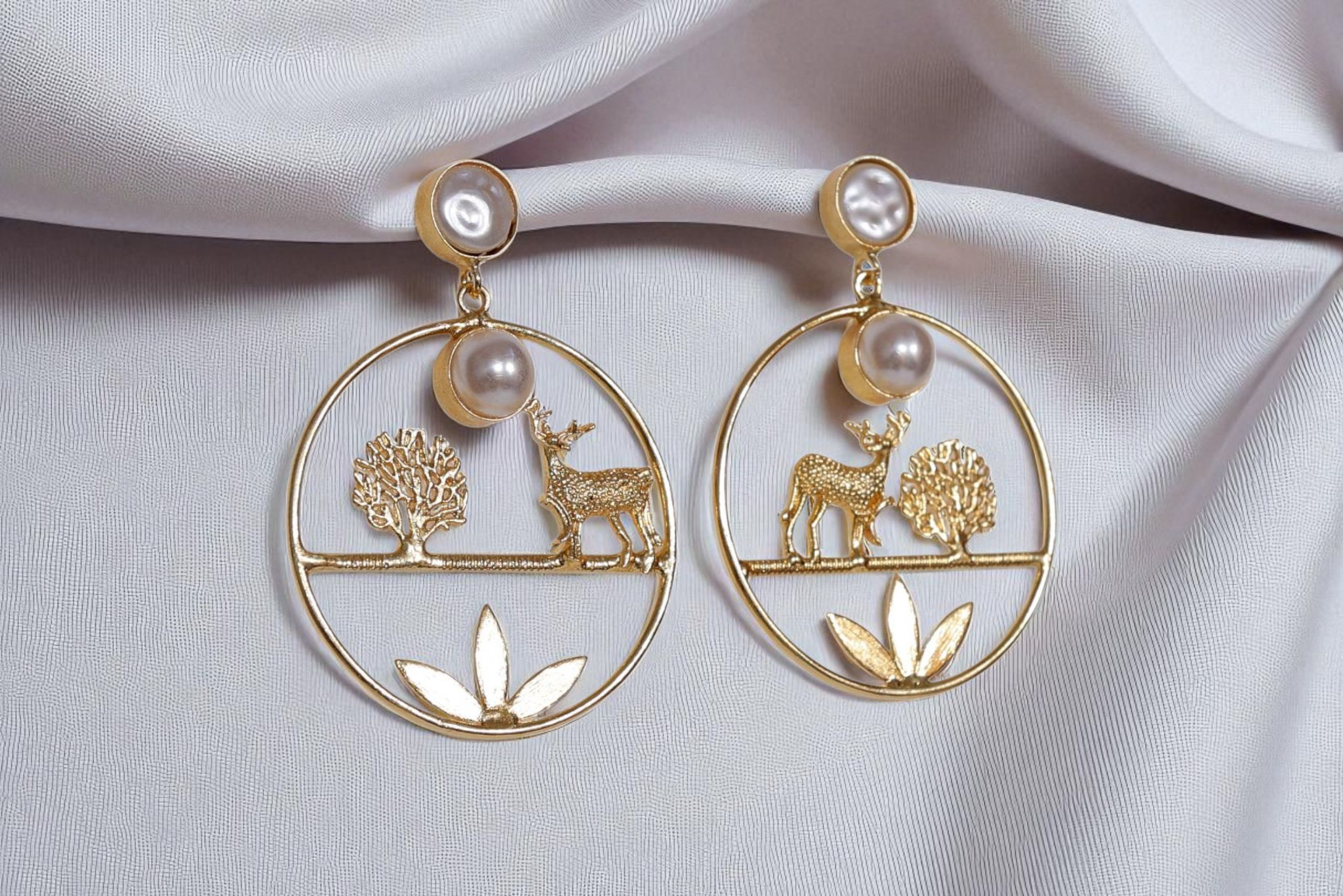 🦌 Manikundala – Pearl of the Wild Drop Earrings✨